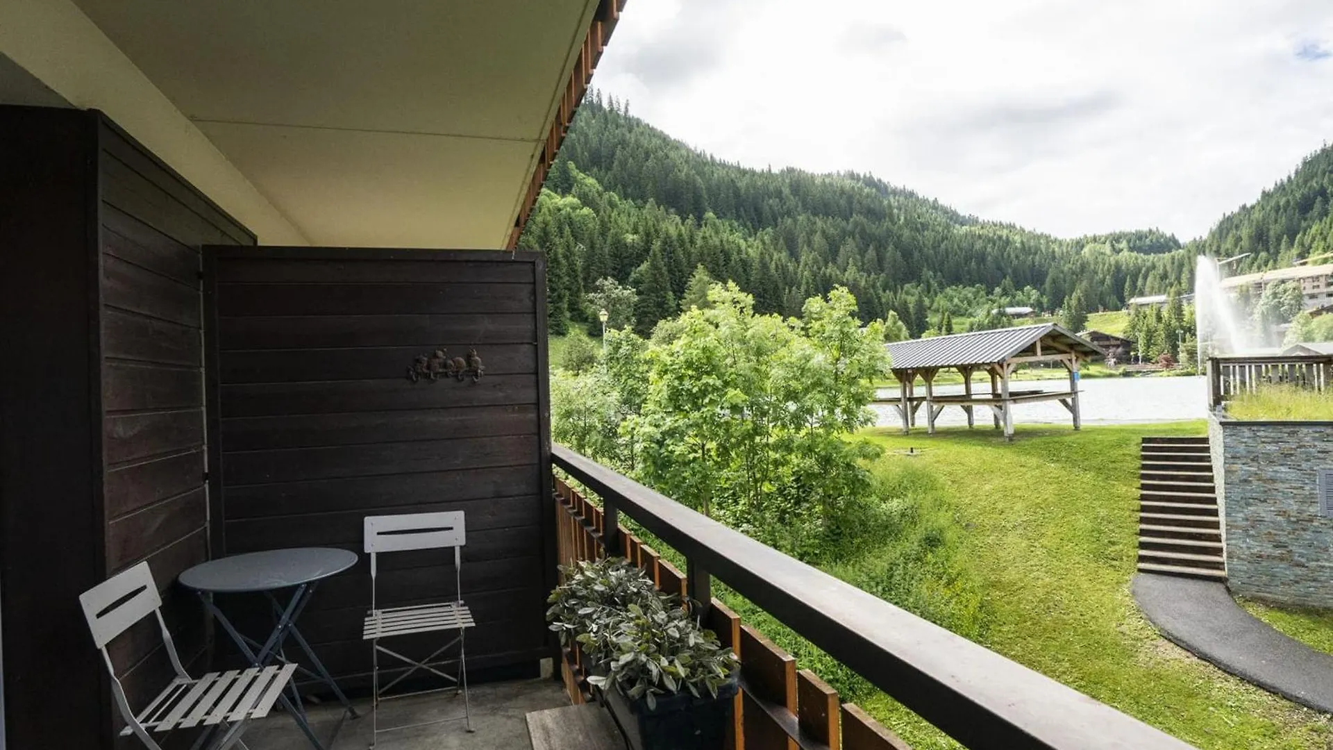 Studio Cosy Pour 4 Pers, Proche Remontees Mecaniques Et Centre, Balcon Sud, Parking Inclus - Fr-1-676-121 Chatel 0*,  France
