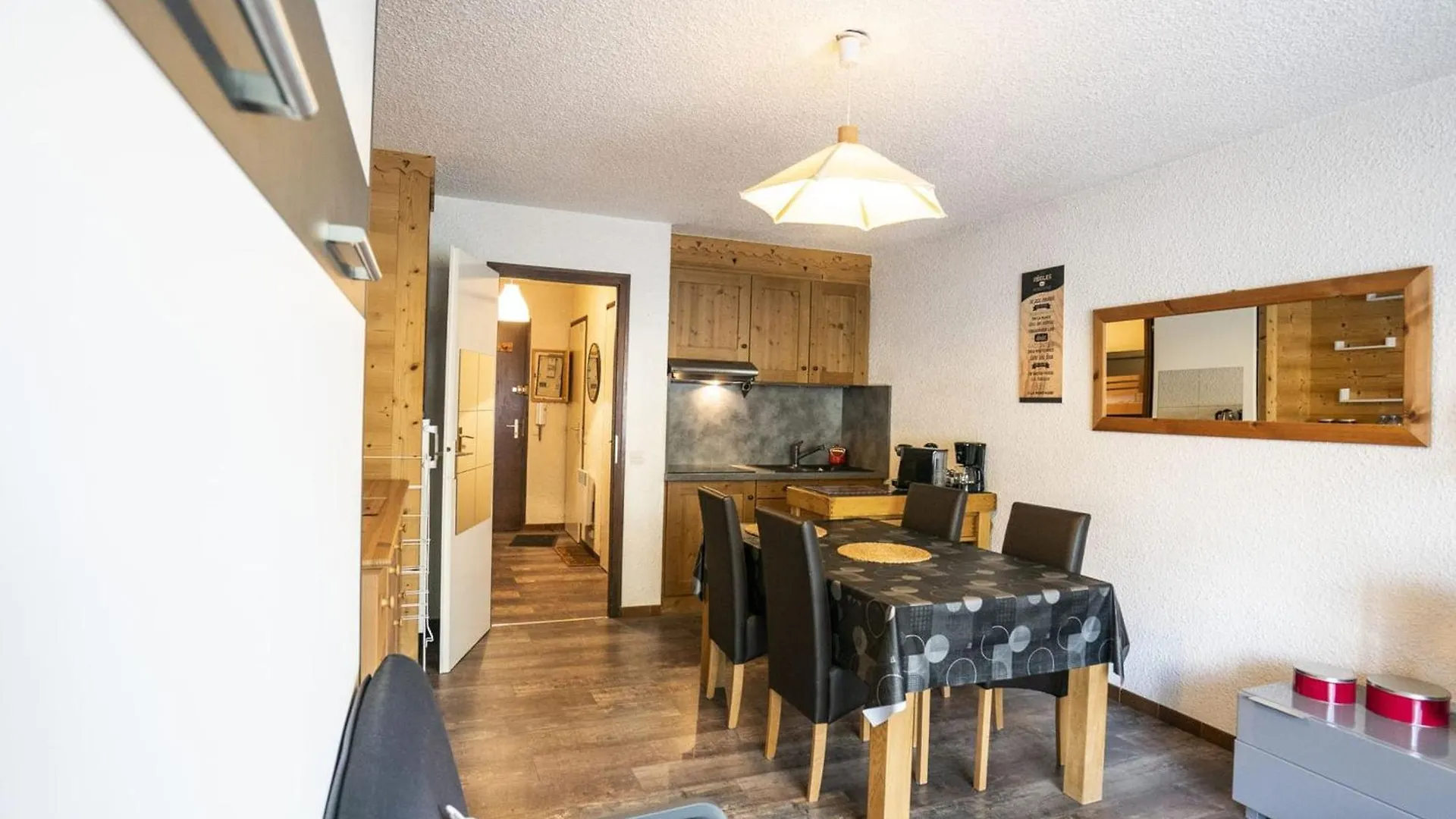 Apartment Studio Cosy Pour 4 Pers, Proche Remontees Mecaniques Et Centre, Balcon Sud, Parking Inclus - Fr-1-676-121 Chatel